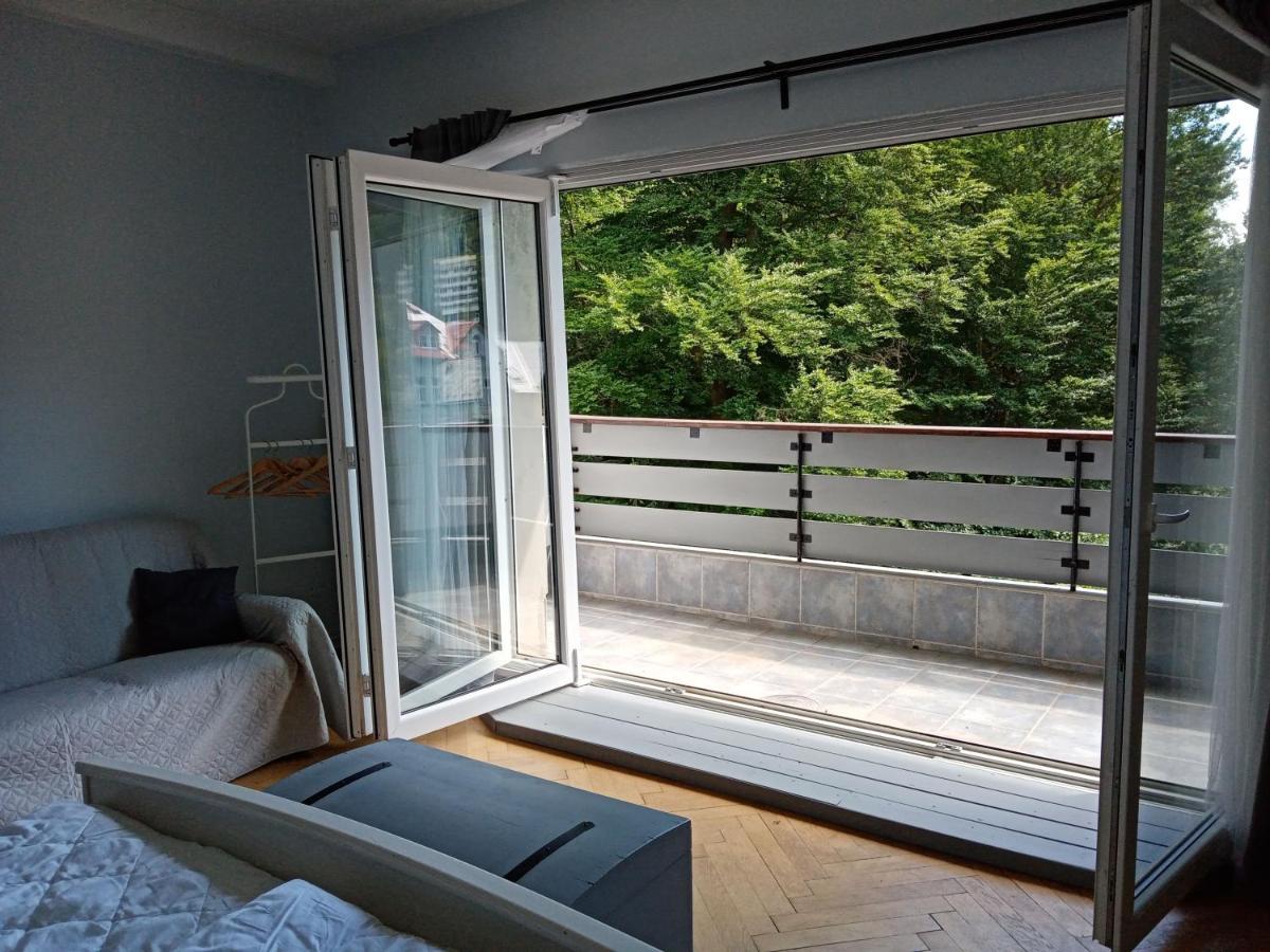 Apartman Xxl Яхимов Екстериор снимка